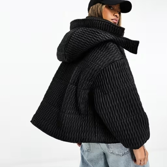 NEW Sixth June Paris Textured Puffer Jacket Hoodie in black Medium - Picture 4 of 15